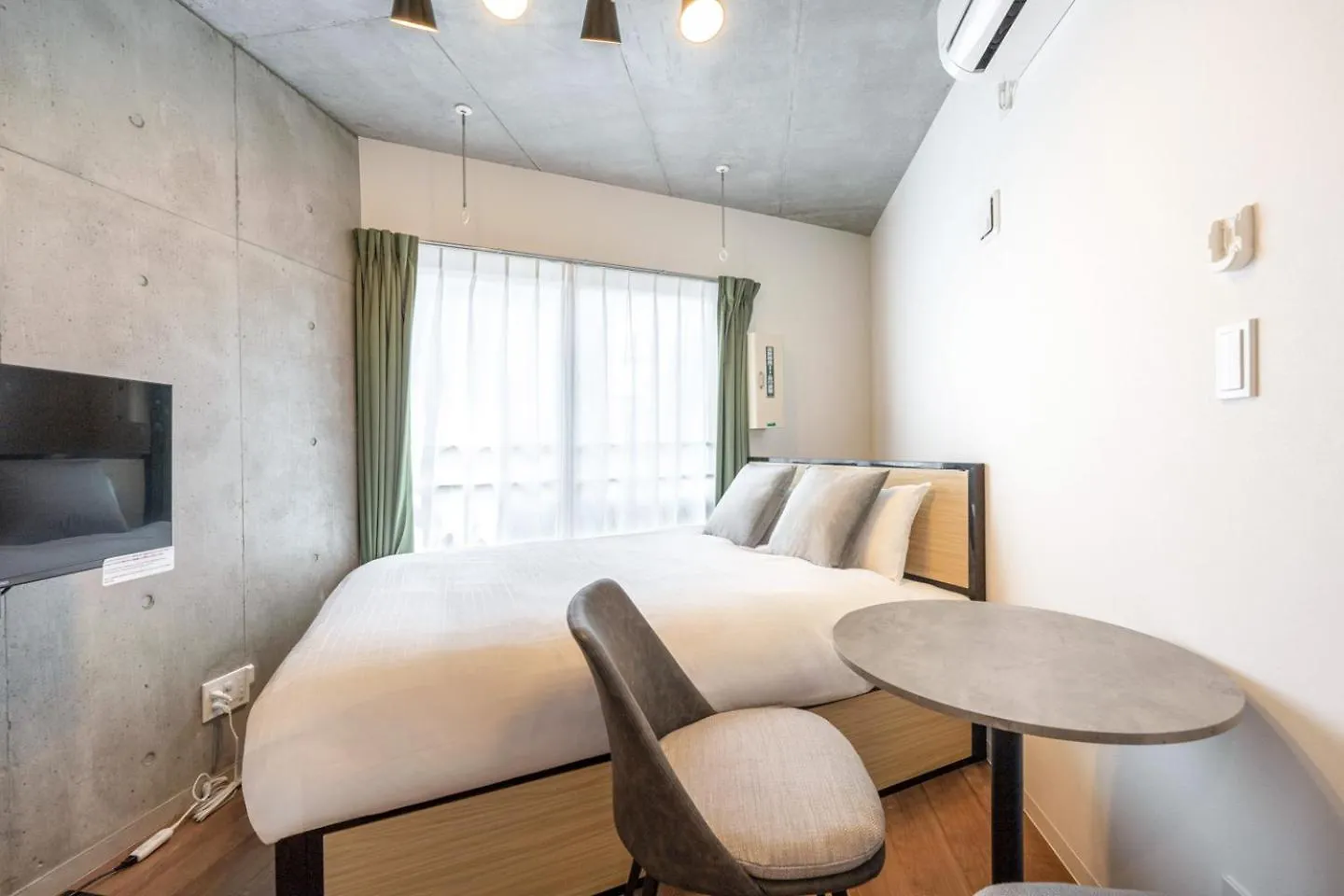 Jasper Waseda Daire Tokyo